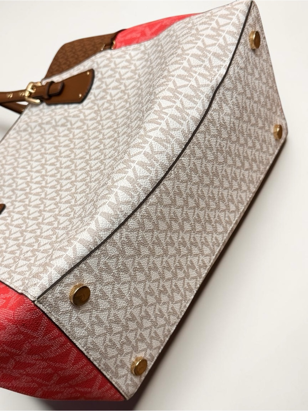 Michael Kors Voyager East/West Signature Tote Dahlia Multi Coral/Cream - Picture 6 of 13